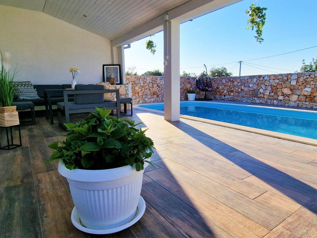 Anas Lagoon Holiday House With Pool At Azure Beach Drvenik Mali Eksteriør billede