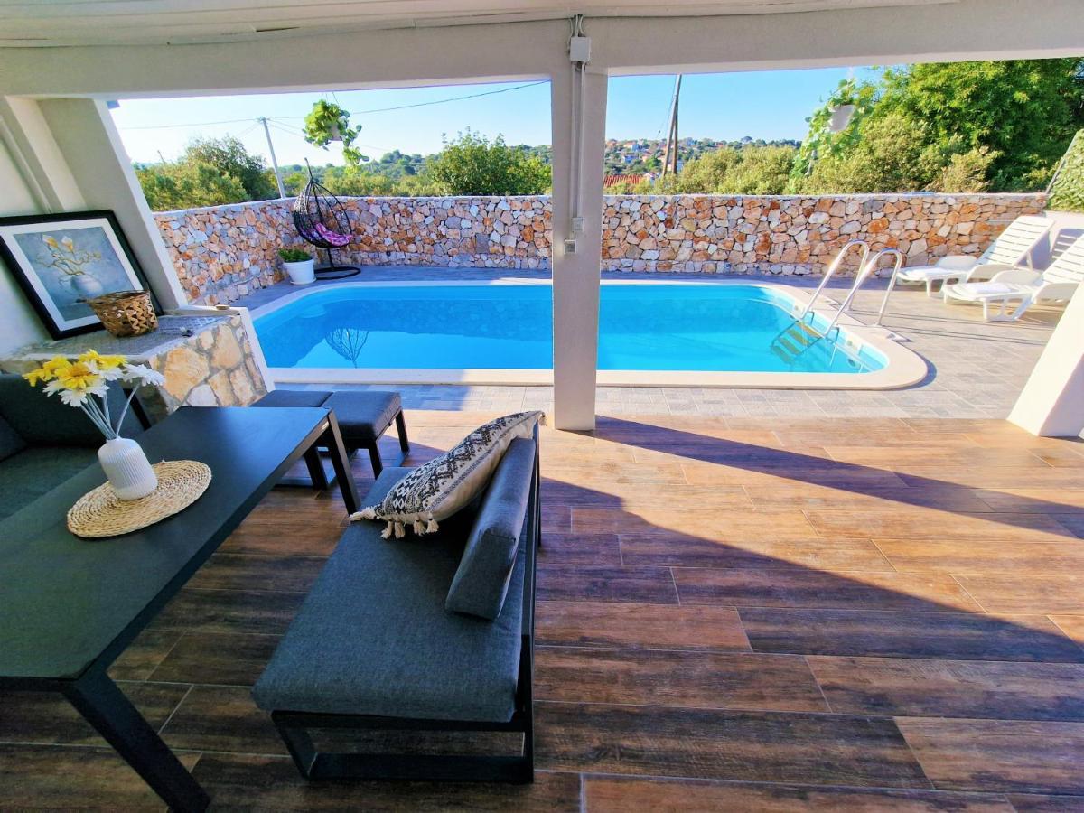 Anas Lagoon Holiday House With Pool At Azure Beach Drvenik Mali Eksteriør billede